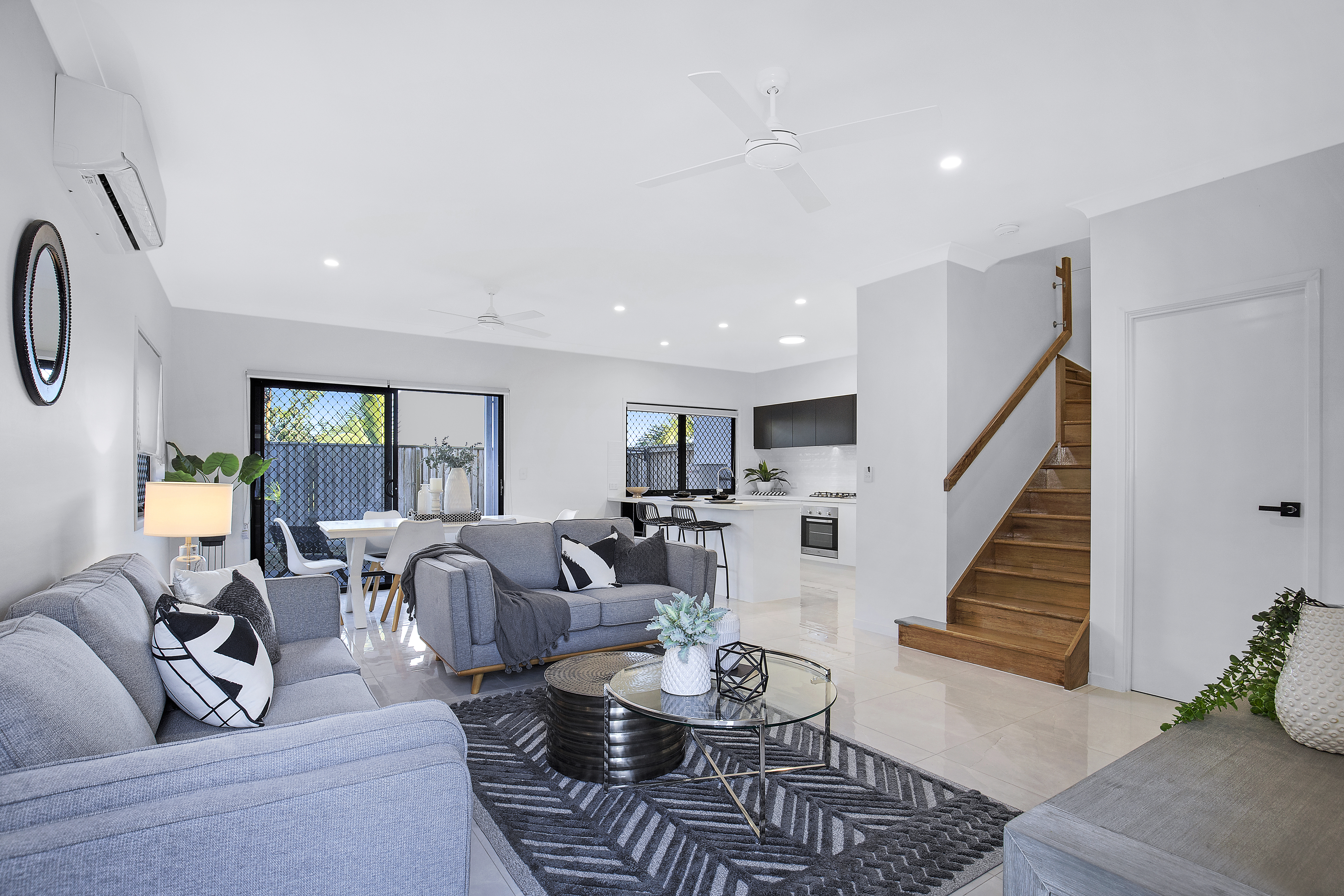 584 Gowan Road, Stretton